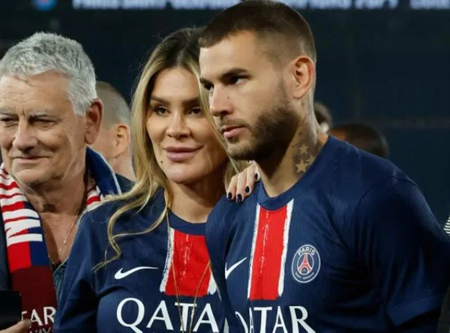 Đội ngũ hỗ trợ khách hàng của fcb8 win